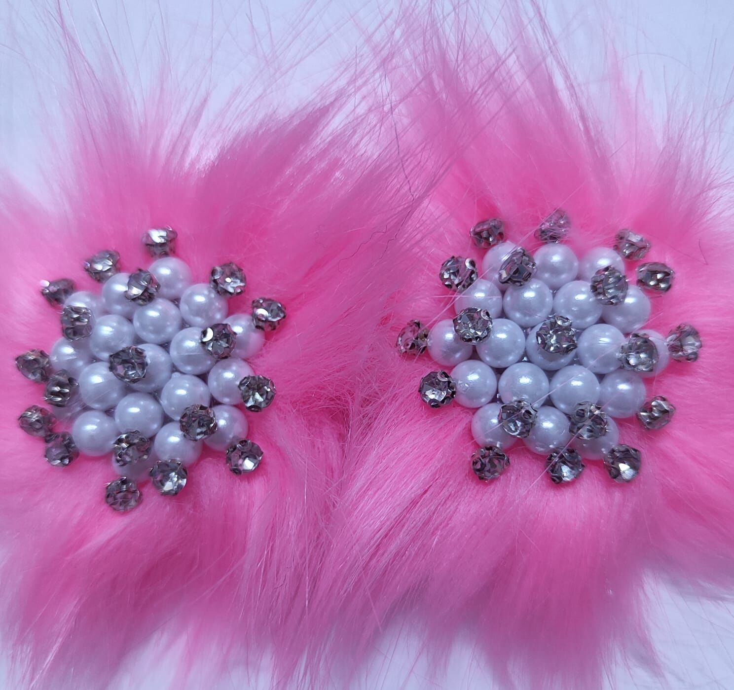 PATİK SÜSÜ ŞEKER PEMBE  TASARIM BEYAZ TAŞLI