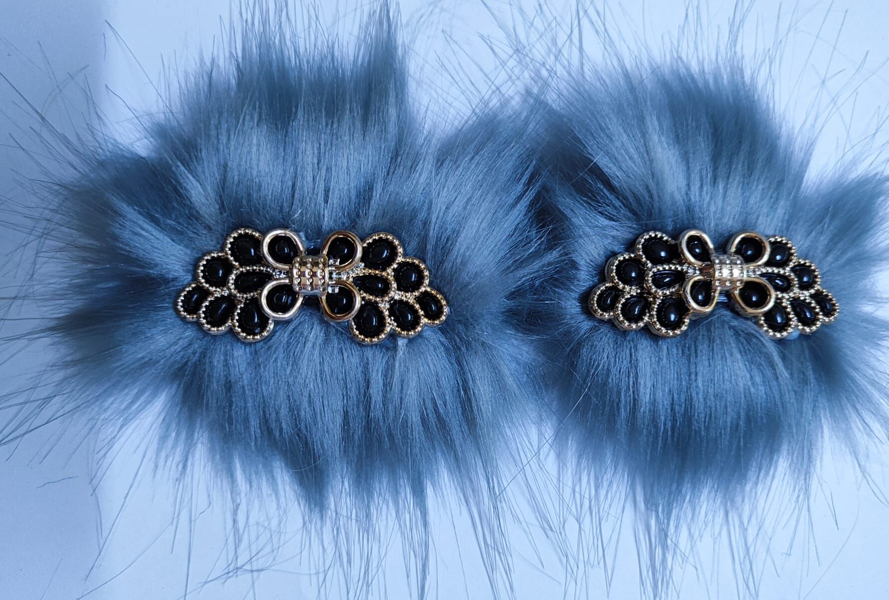 PATİK SÜSÜ GRİ TÜYLÜ KELEBEK